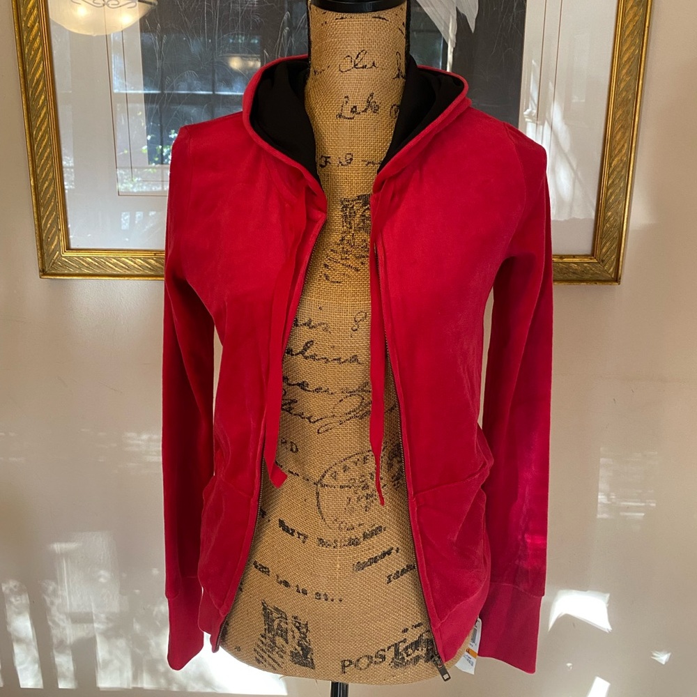 Jenni by Jennifer Moore Red Velour Hoodie Black Sequin Heart Y2K Size Small NWT